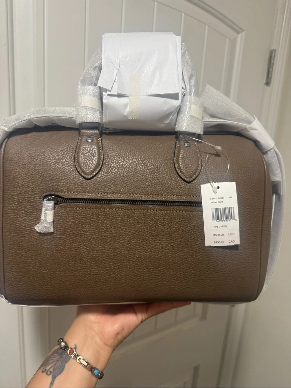 NWT Coach Pebbled Leather Large Rowan Stone